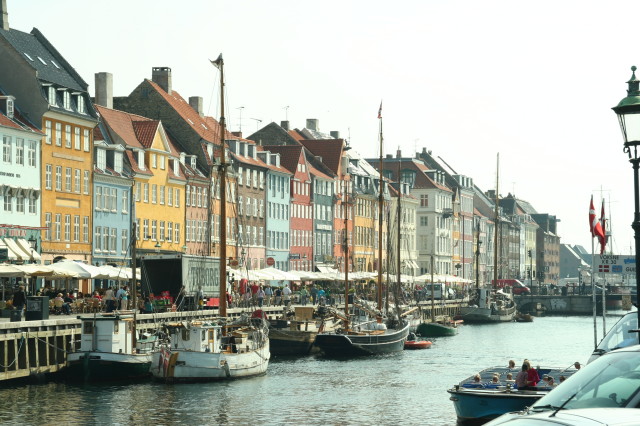 Nyhavn-Copenhagen-Danmark