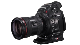 Canon toob turule professionaalse videokaameramudeli EOS C100
