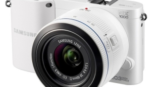 Samsung tõi turule uued objektiivid ja GALAXY kaamera NX1000